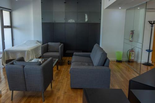 Cosy & Bright European Uni Apt in Strovolos