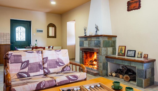 Cosy Mountain Retreat in Kyperounda