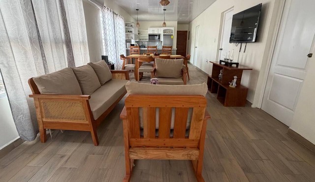 Cozy 3-bedroom house with AC in charming, centrally located Masatepe, in Masatepe