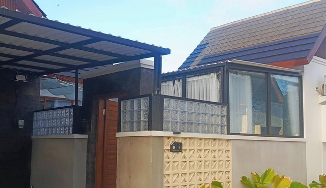 Crystal Harmony Villa, 2BR, Private Pool,Mssage Chair,Bathtub,15 Mins to beach in Badung