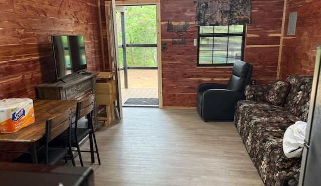 Deer Cabin in Noble
