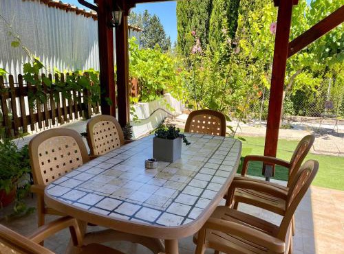 Demelida Villa in Tsada, Paphos in Tsadha