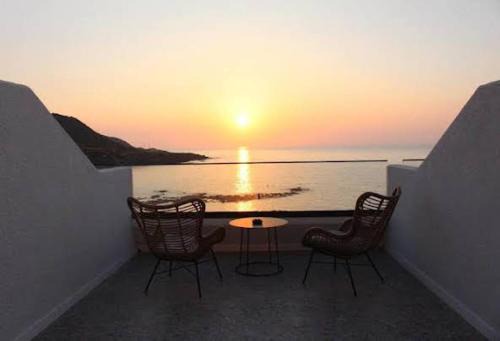 E.J. Pyrgos Bay Hotel in Kato Pyrgos