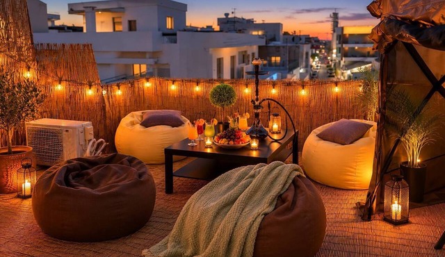 Elegant 2 Bedroom Apartment with Rooftop Terrace