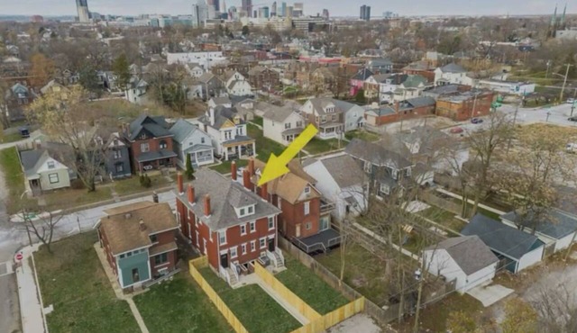 Entire Complex/2 homes side by side! in Columbus