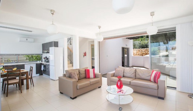 Esprit Villa 25 Latchi