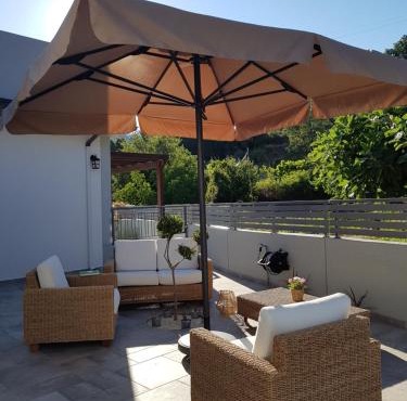 Evmelia Kakopetria Suites in Kakopetria