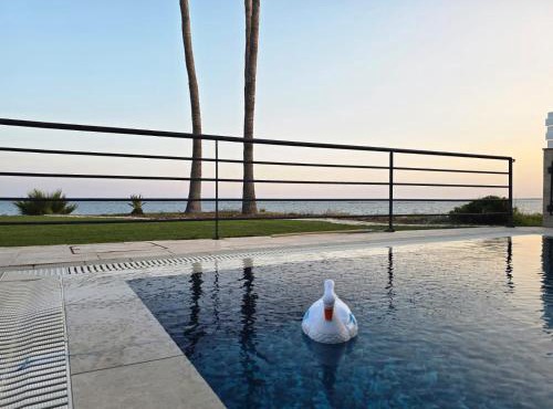 Fabulous beach front house with pool in Larnaca
