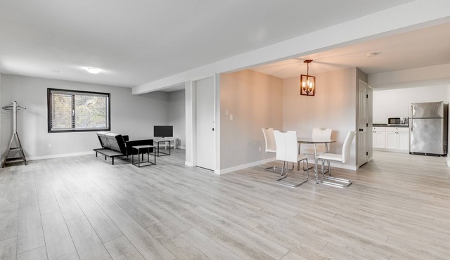 Fantastic Updated Lakeview Suite in Okanagan Falls in Okanagan Falls