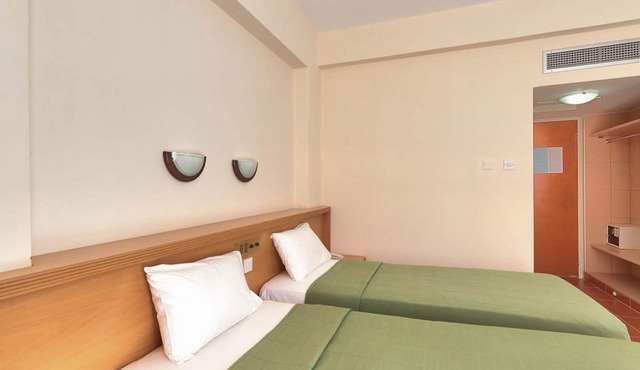 Flamingo Beach Hotel in Larnaca