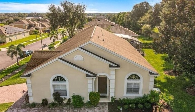 Florida Store Vacation Villa Striking Family Villa in Marbella Davenport 4BR 3BA Gameroom by RedAwning in Davenport