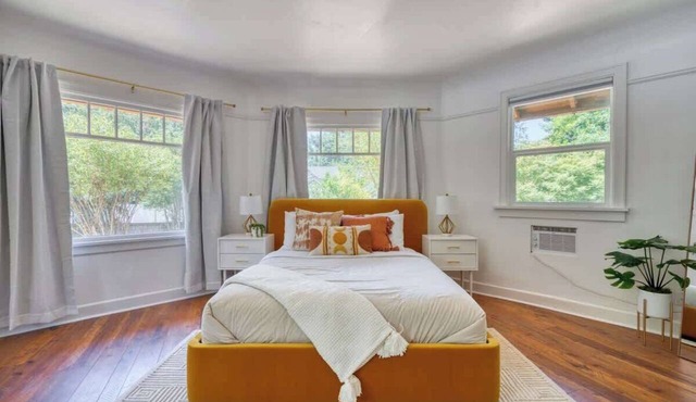Forest Studio Oasis - Mile from Multnomah Village in Portland