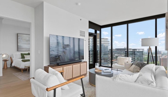 Foundry Unmatched Skyline Views at Lincoln Park in Chicago
