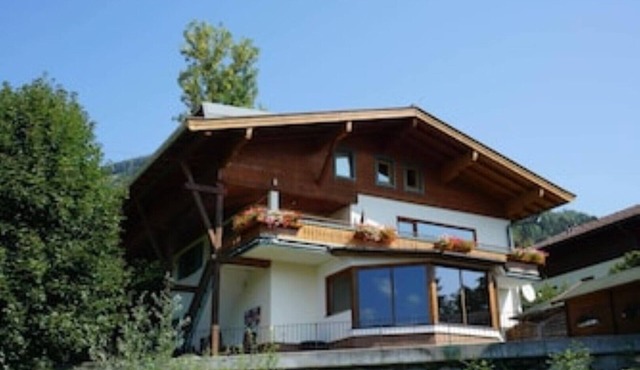 Großes Garten App 160m2 8 Personen, Haus Stefin, Zell am See in PIESENDORF