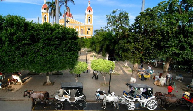 Hotel Plaza Colon - Granada Nicaragua in Managua