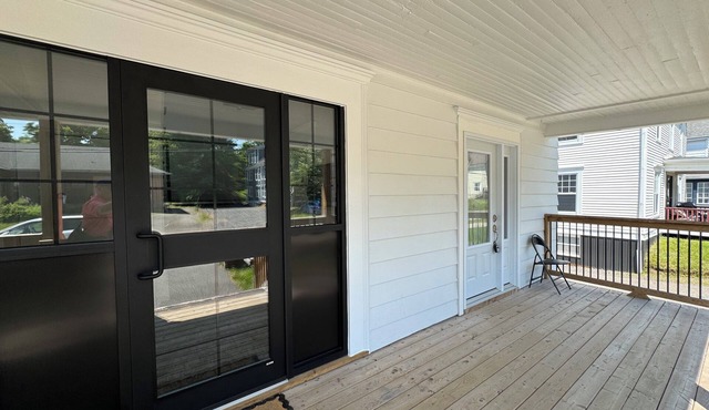 In Town - Summer St. Private Suite in Wolfville