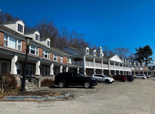 Inn on the Hudson in Peekskill