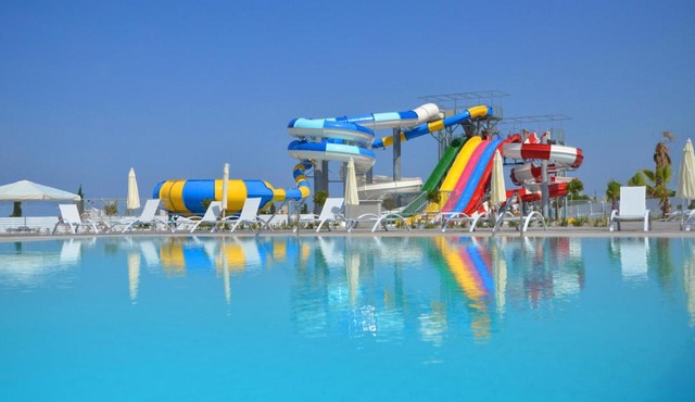 King Evelthon Beach Hotel & Resort in Paphos