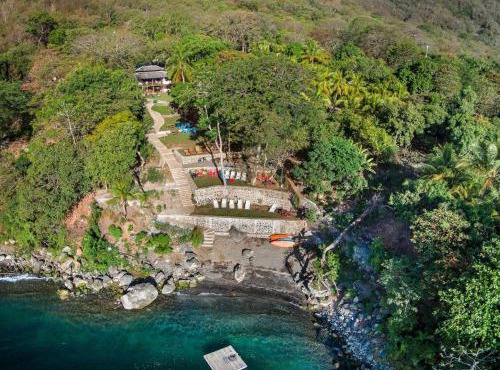 Laguna Beach Club in Managua
