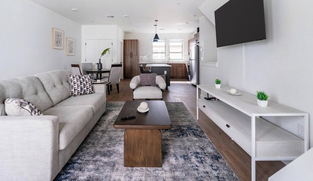 Landing | Spectacular 2BD, Clubhouse, Gym in Billings