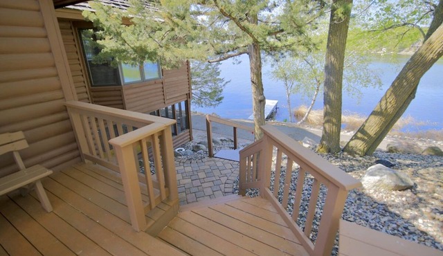 Lighhouse Point Cabin Rental in South Haven