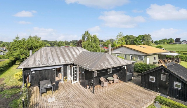 Lovely home in Haderslev with WiFi in Haderslev