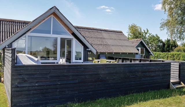 Lovely home in Storvorde with kitchen in Storvorde