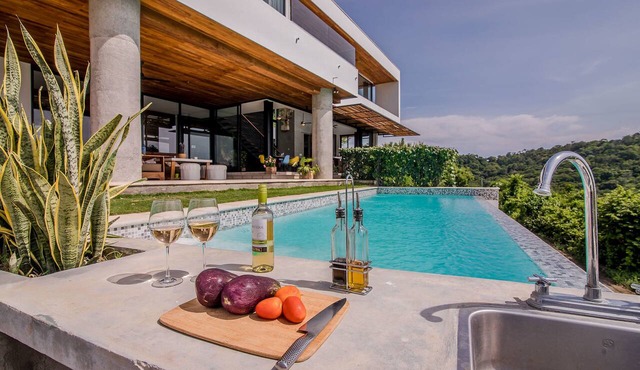 Luxury Oceanview Villa with Infinity Terrace & Modern Design. Sunset Paradise! in San Juan del Sur
