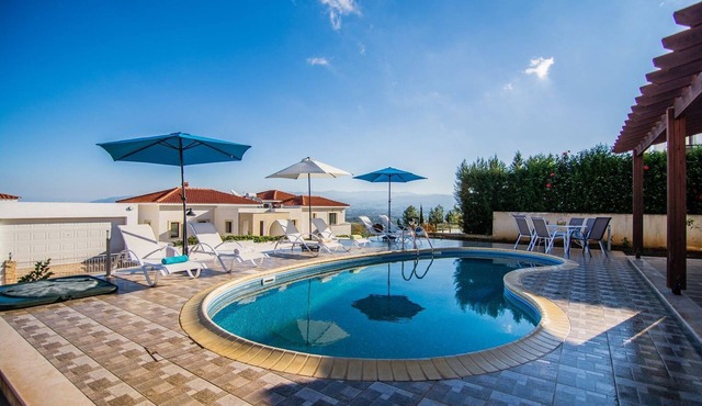 Luxury Paphos Villa | Villa Prengos | 3 Bedroom Villa | Sea and City Views