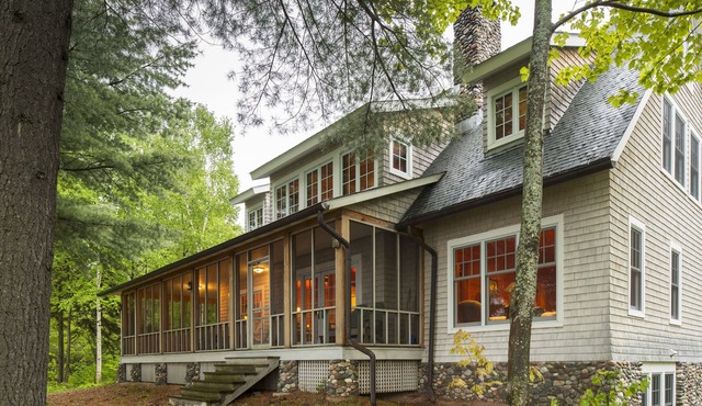Madeline Island Cottage Overlooking Apostle Islands in LaPointe