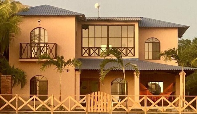 Maison du Soleil beach front property located in playa Guasacate Popoyo Rivas in Popoyo Rivas