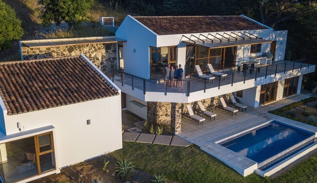 Modern architectural Private Estate with Infinity Pool with unmatched Ocean View in Rivas Department