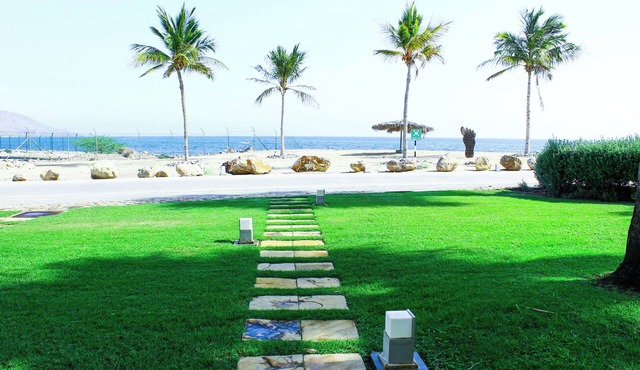 Modern Coastal Living in As Sifah
