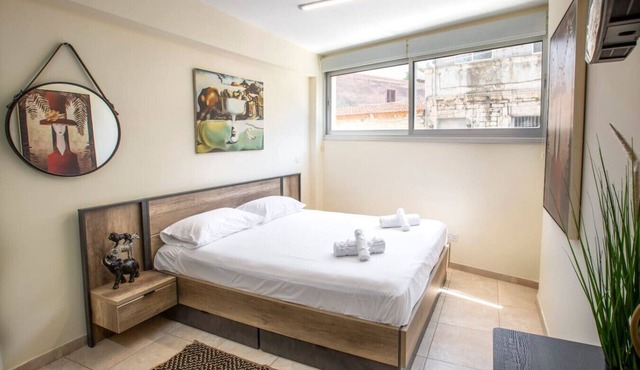 Modern stylish studio, historic center, near beach