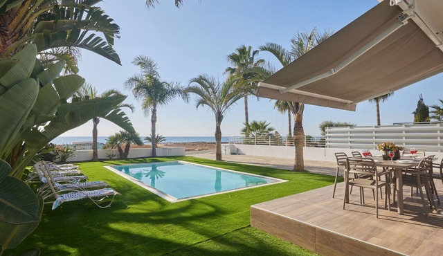 Moderne, geräumige Ferienvilla by Interhome in Ayia Napa