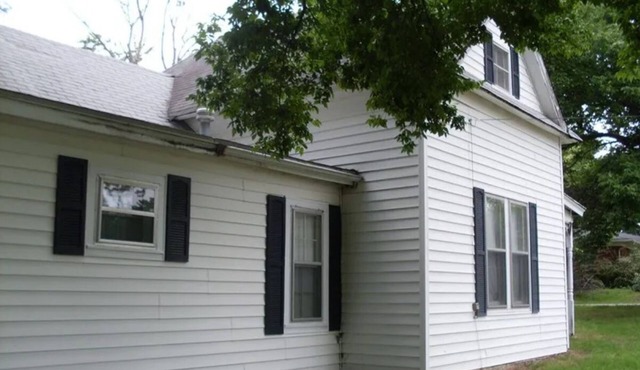 Nations Premier Solar Eclipse site, beautiful rustic house set on 1.4 acres ! in Altus