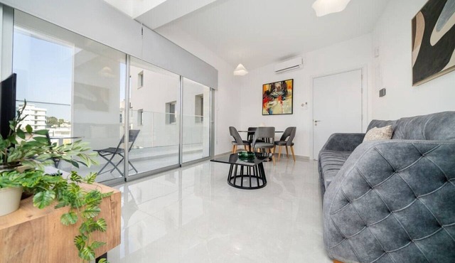 New 2 bedroom flat in Aglantzia in Aglantzia