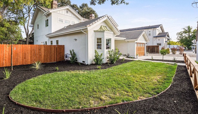 New construction luxury home in Pleasant Hill
