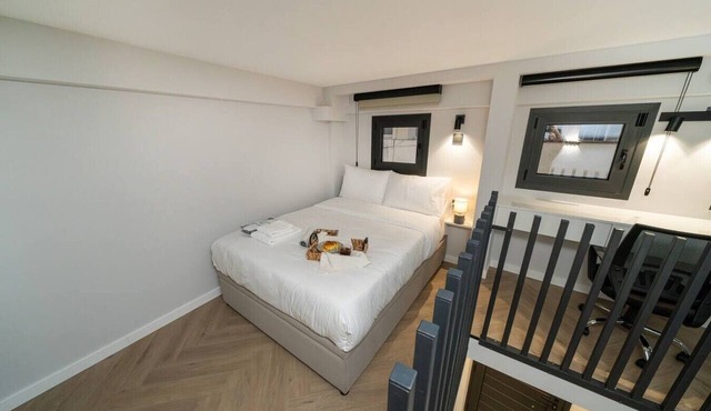 New luxury studio in historic center
