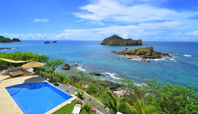 Nicaragua's premium beachfront villa in Tola