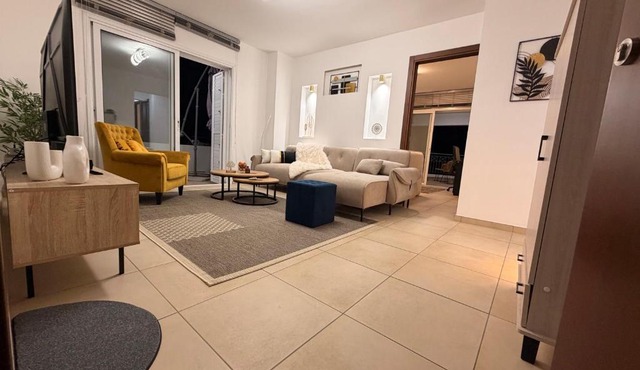 Nook Apartment in Laxia