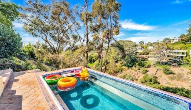 Ocean+Bay View large home with Pool+Jacuzzi+Sauna+Game Room+Movie Room+12 Bedsn in San Diego