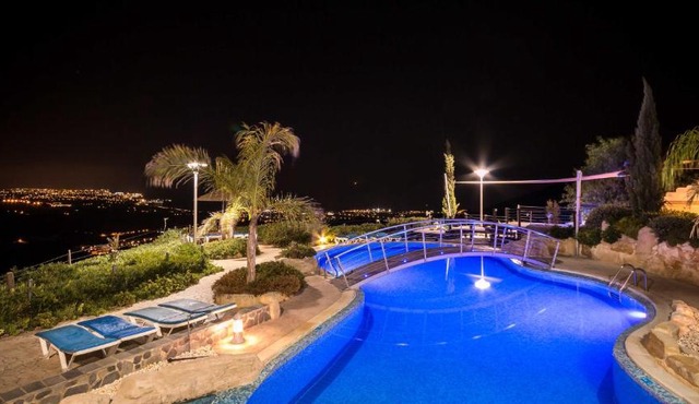 Oceania & Panorama Villas in Paphos