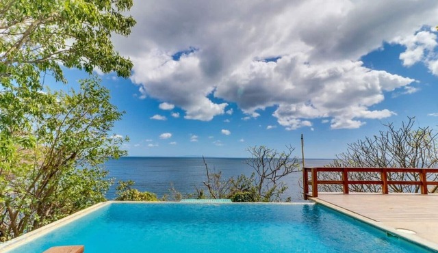 Oceanview home with private pool - walk to beach & dining! in Tola