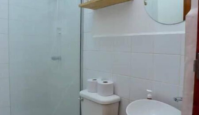 One-bedroom Suite - 5min to La Calzada + 30MB wifi in Granada