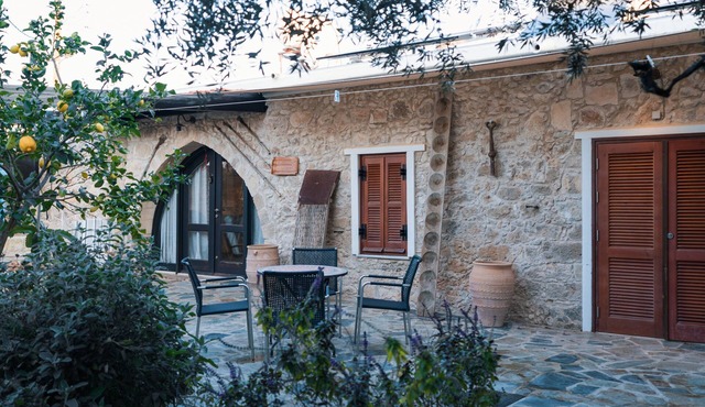 Paphos Traditional Holiday House