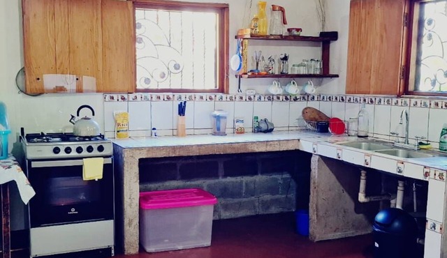 Peaceful 2-bedroom house with comfortable beds and WiFi in Rivas