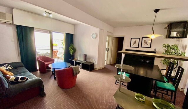 Private double room in shared flat, best location. in Limassol