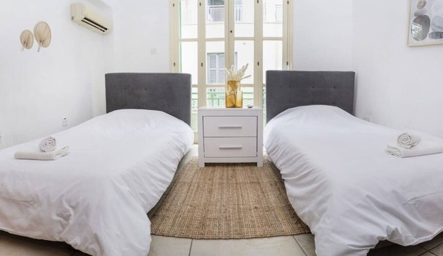 Private double room, shared flat
