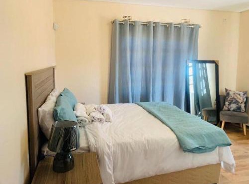 Rest and Work at Los Abrigos Villa in Molepolole in Molepolole